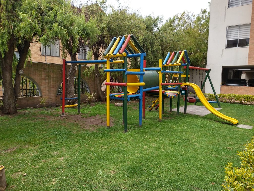 24 Balcones Serrezuela