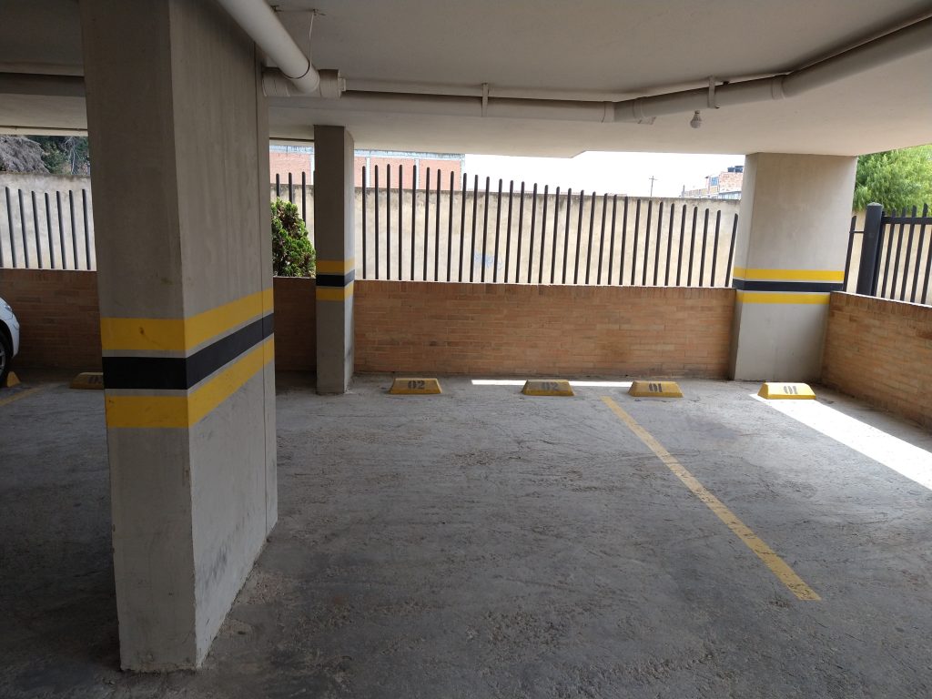 27 Balcones Serrezuela