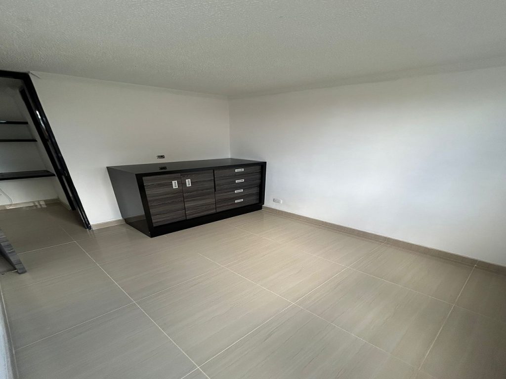 WhatsApp Image 2026-01-18 at 10.32.10 PM (5)