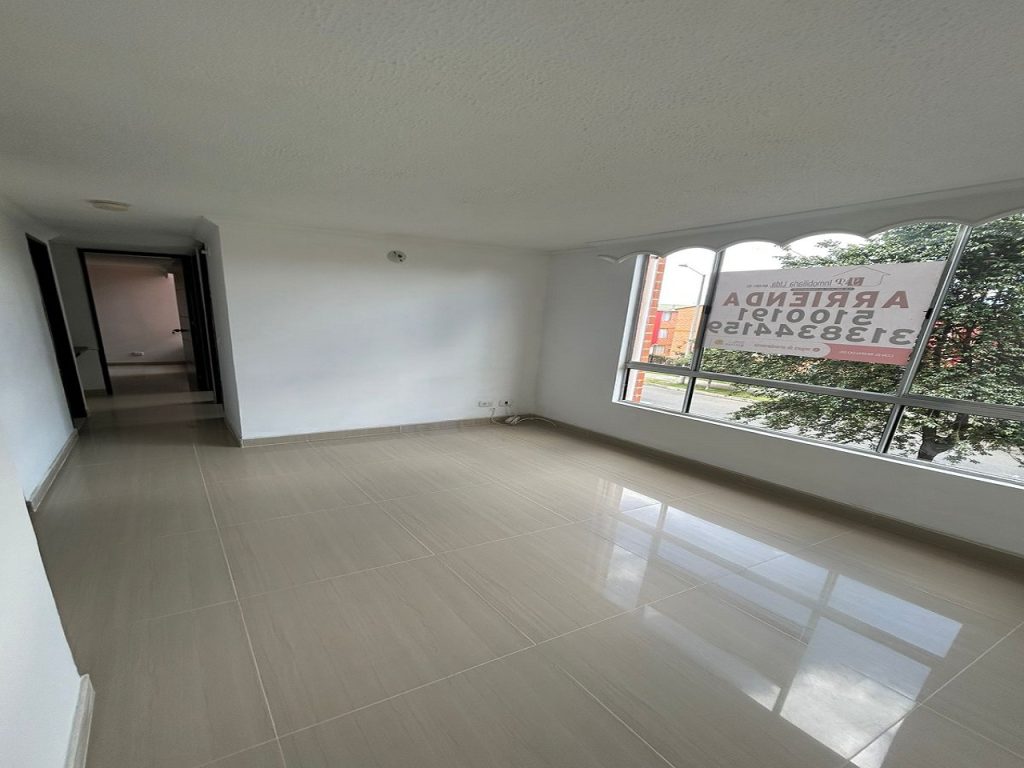 WhatsApp Image 2026-01-18 at 10.32.11 PM (4)